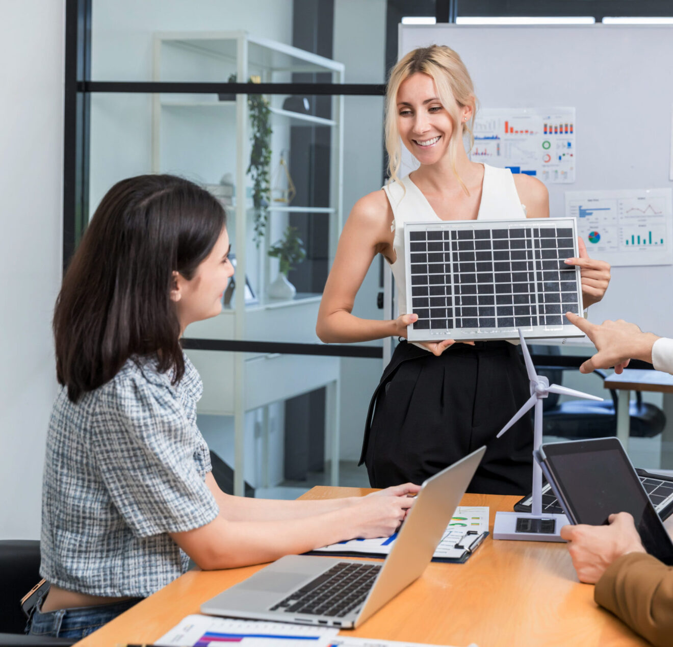 ENERQ Wir machen Energie